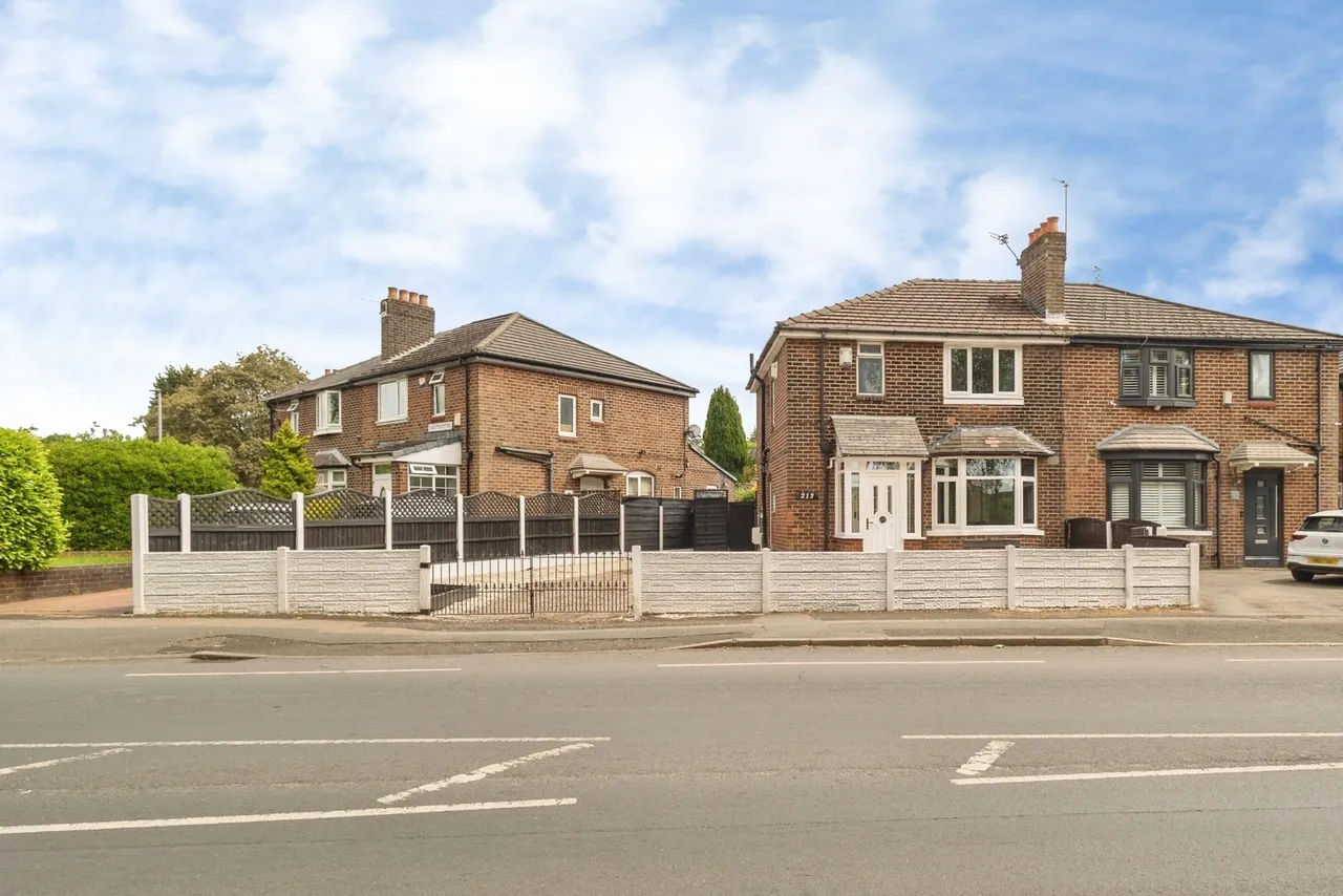 Parrs Wood Road, Manchester, Greater Manchester, M20, photo 30