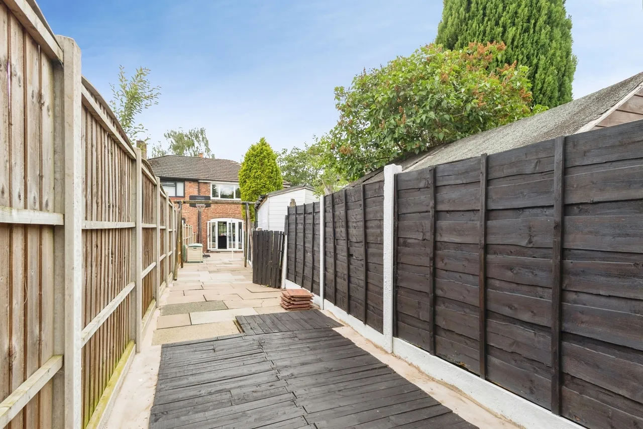 Parrs Wood Road, Manchester, Greater Manchester, M20, photo 26