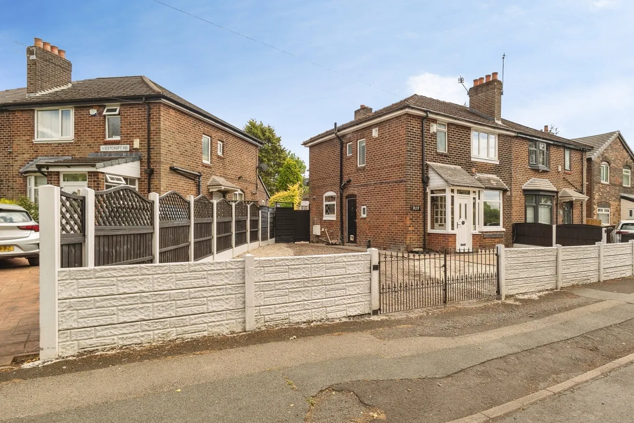 Parrs Wood Road, Manchester, Greater Manchester, M20, photo 31