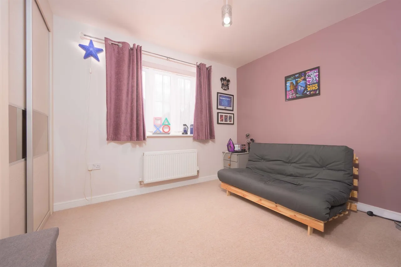 Mercia Road, Kettering, NN14, photo 9