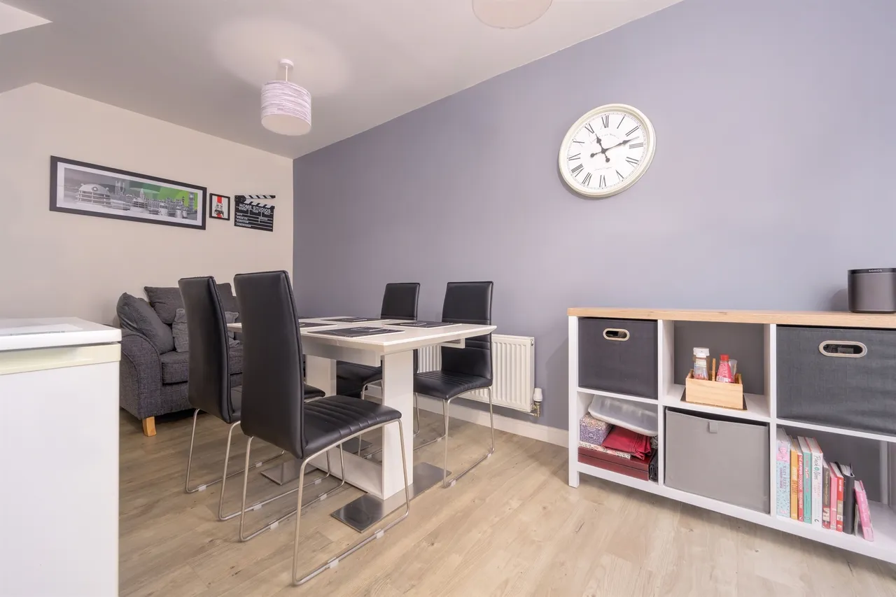 Mercia Road, Kettering, NN14, photo 6