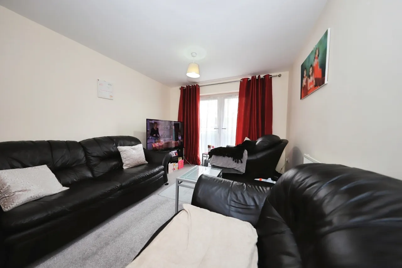 Donington Grove, Wolverhampton, WV10, photo 3