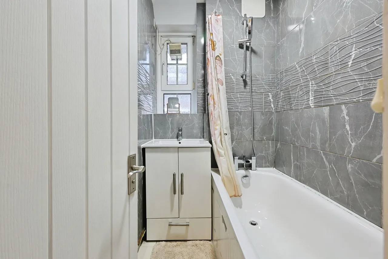 Albion Avenue, London, SW8, photo 4
