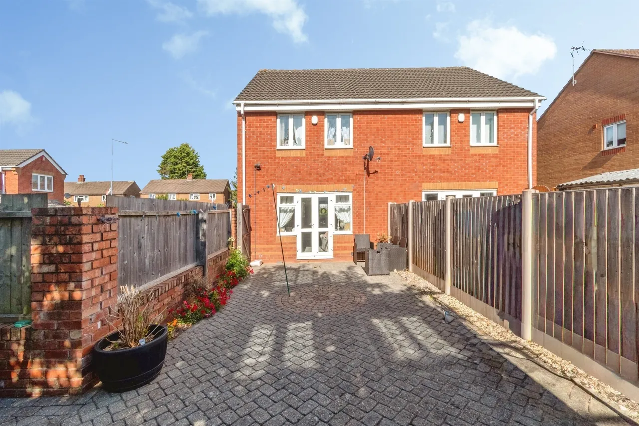 The Broches, Norton Canes, WS11, photo 18