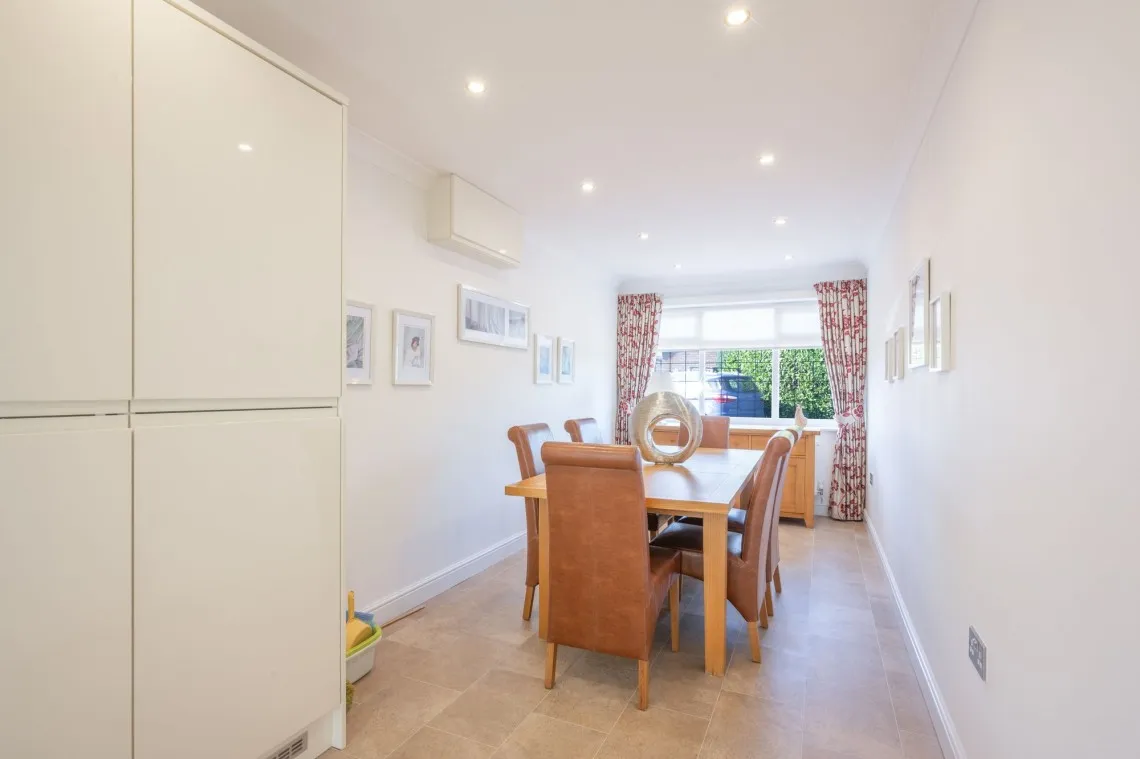Meadowbrook, Burscough, L40, photo 9