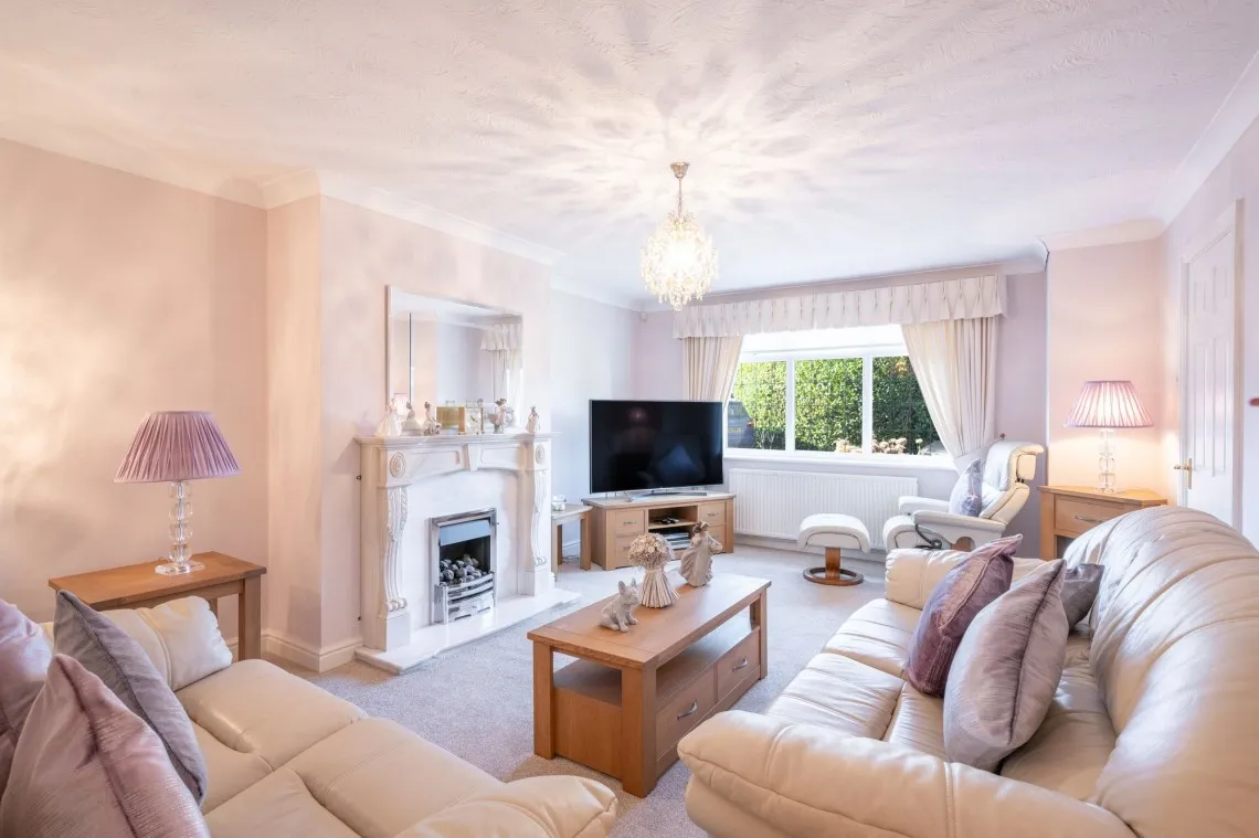 Meadowbrook, Burscough, L40, photo 2