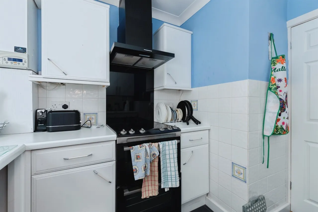 Richmond Park Road, Bournemouth, BH8, photo 6