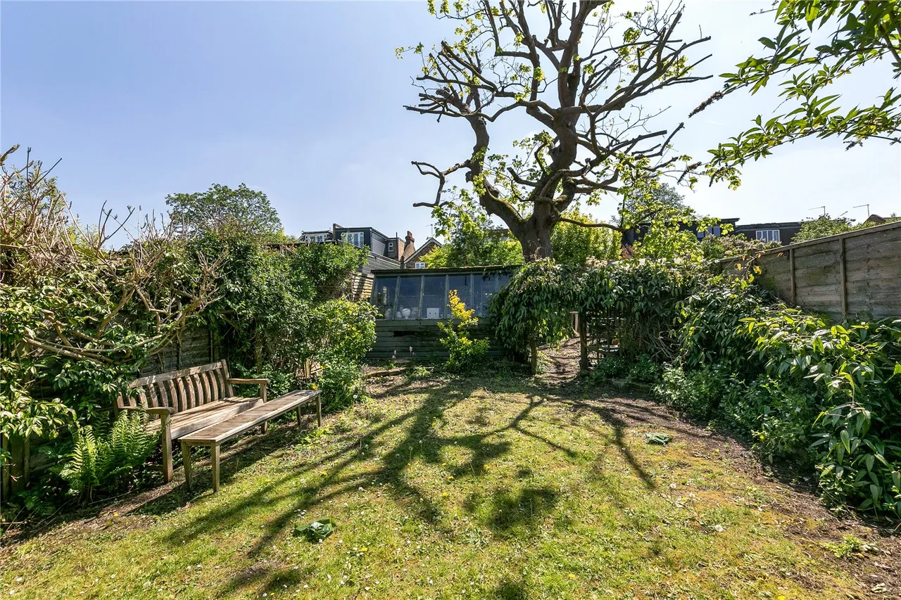 St. Winifreds Road, Teddington, TW11, photo 4