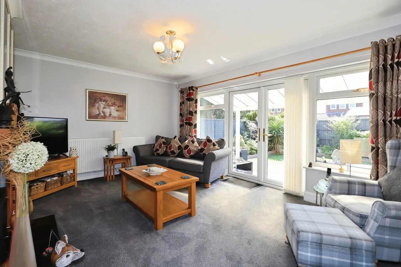 Pear Tree Close, Kidderminster, DY10, photo 8