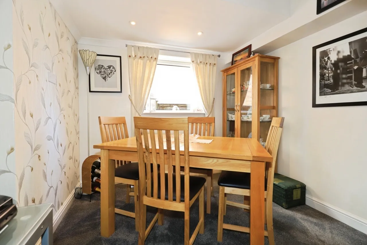 Pear Tree Close, Kidderminster, DY10, photo 7