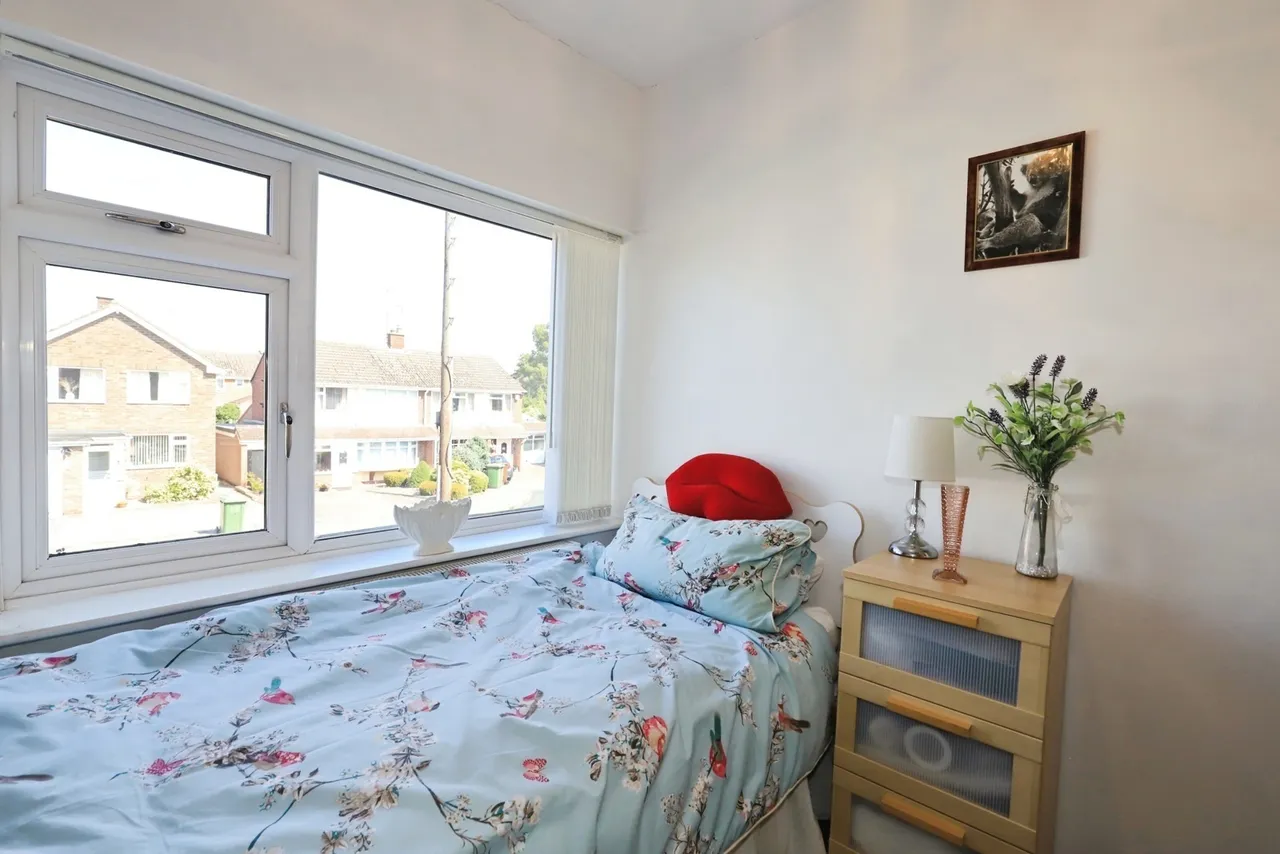 Pear Tree Close, Kidderminster, DY10, photo 13