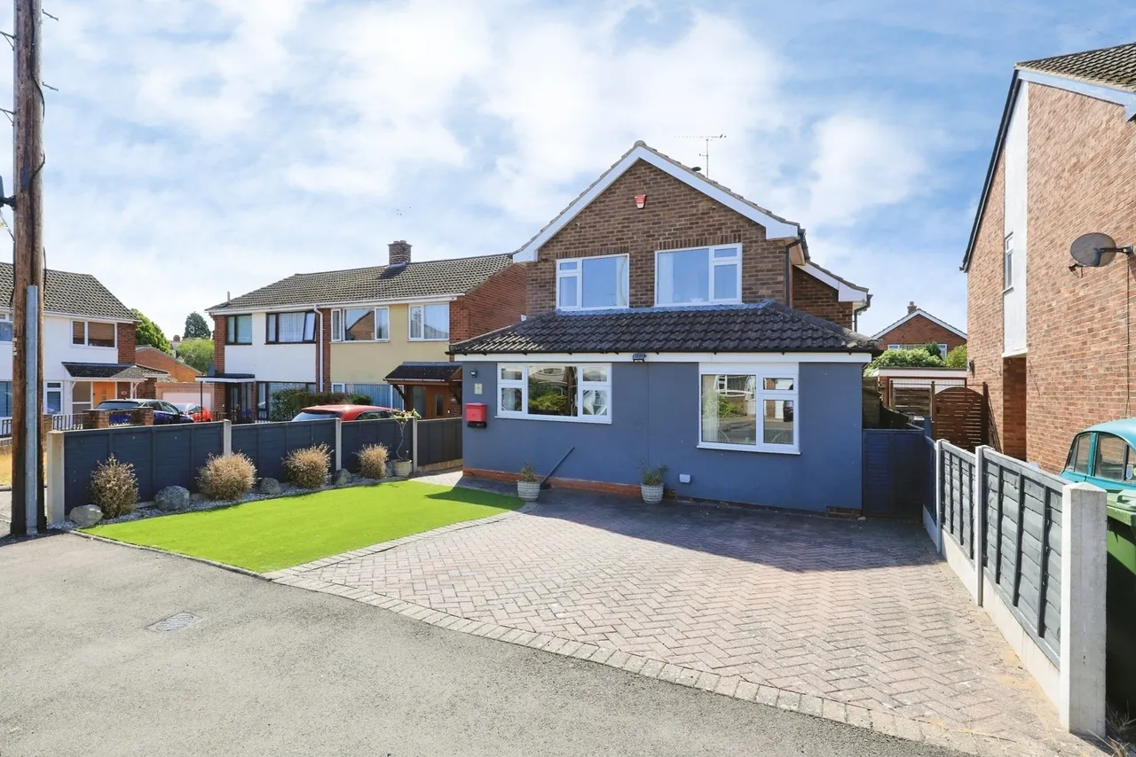 3 bed house for sale, Pear Tree Close, Kidderminster, DY10