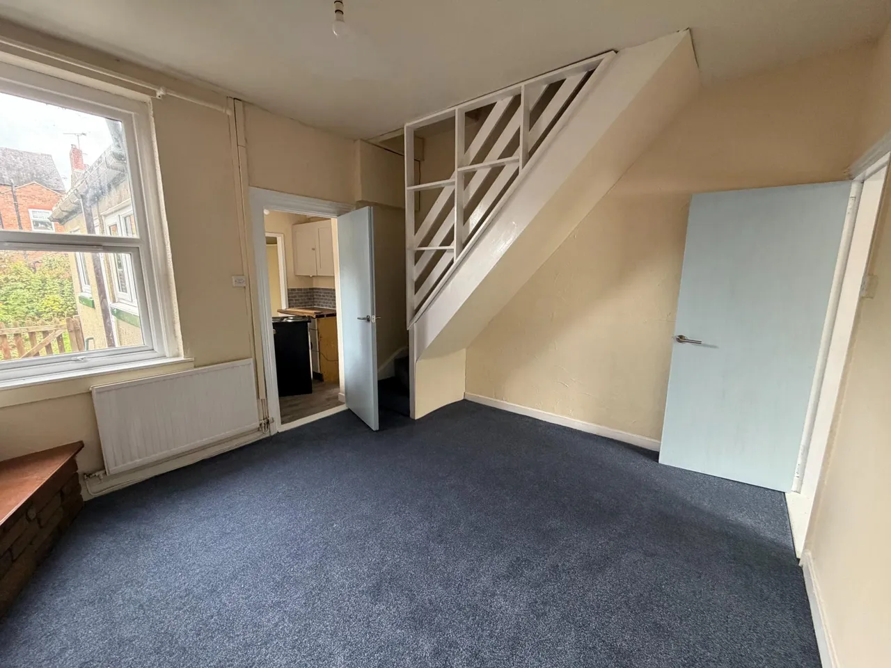 Empress Road, Wrexham, LL13, photo 4