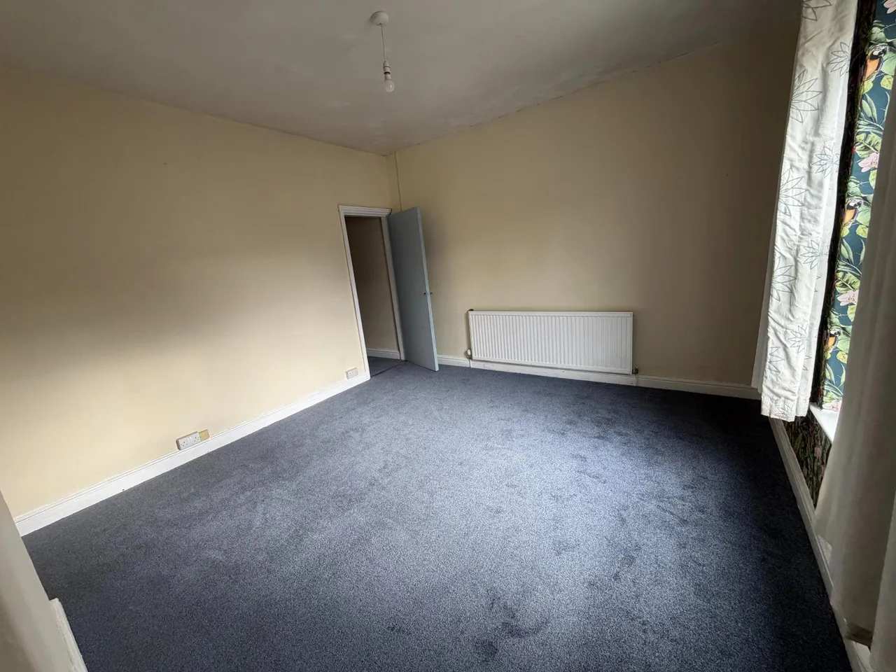 Empress Road, Wrexham, LL13, photo 5