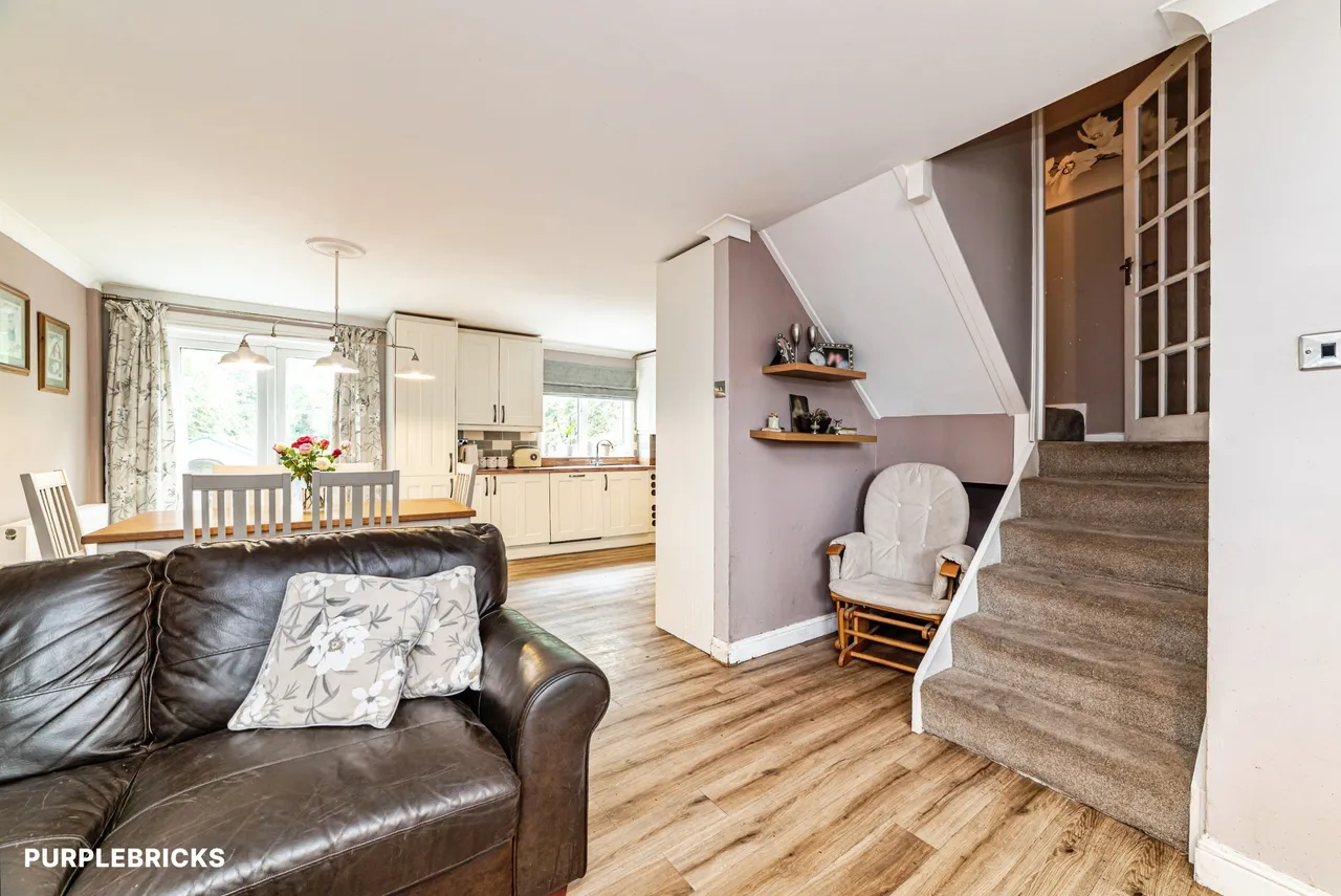 Schubert Road, Basingstoke, RG22, photo 3