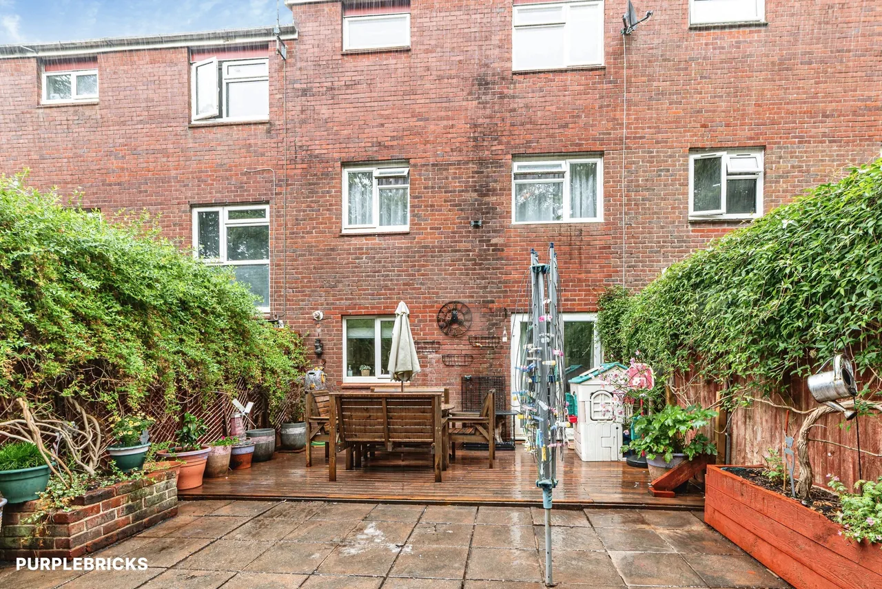 Schubert Road, Basingstoke, RG22, photo 28