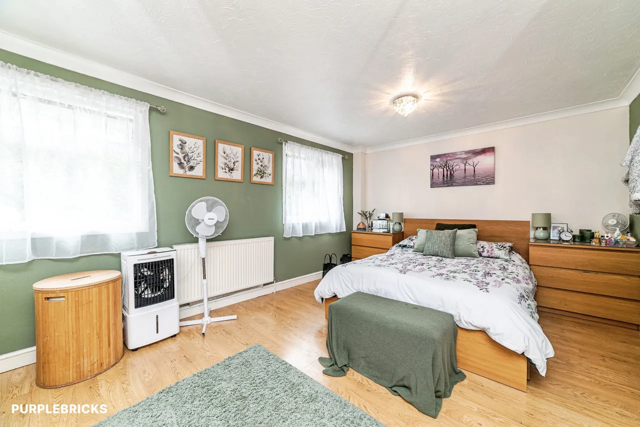 Schubert Road, Basingstoke, RG22, photo 16