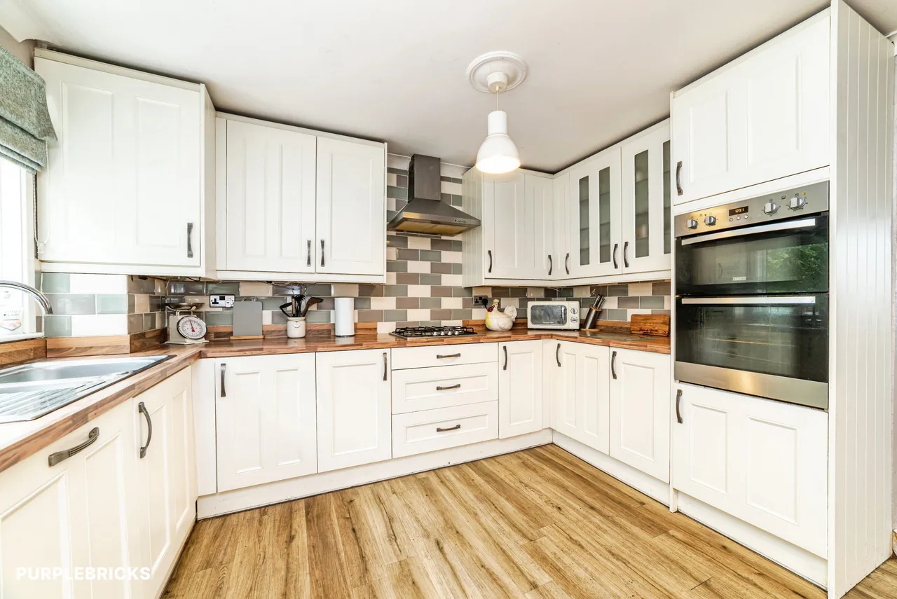 Schubert Road, Basingstoke, RG22, photo 12