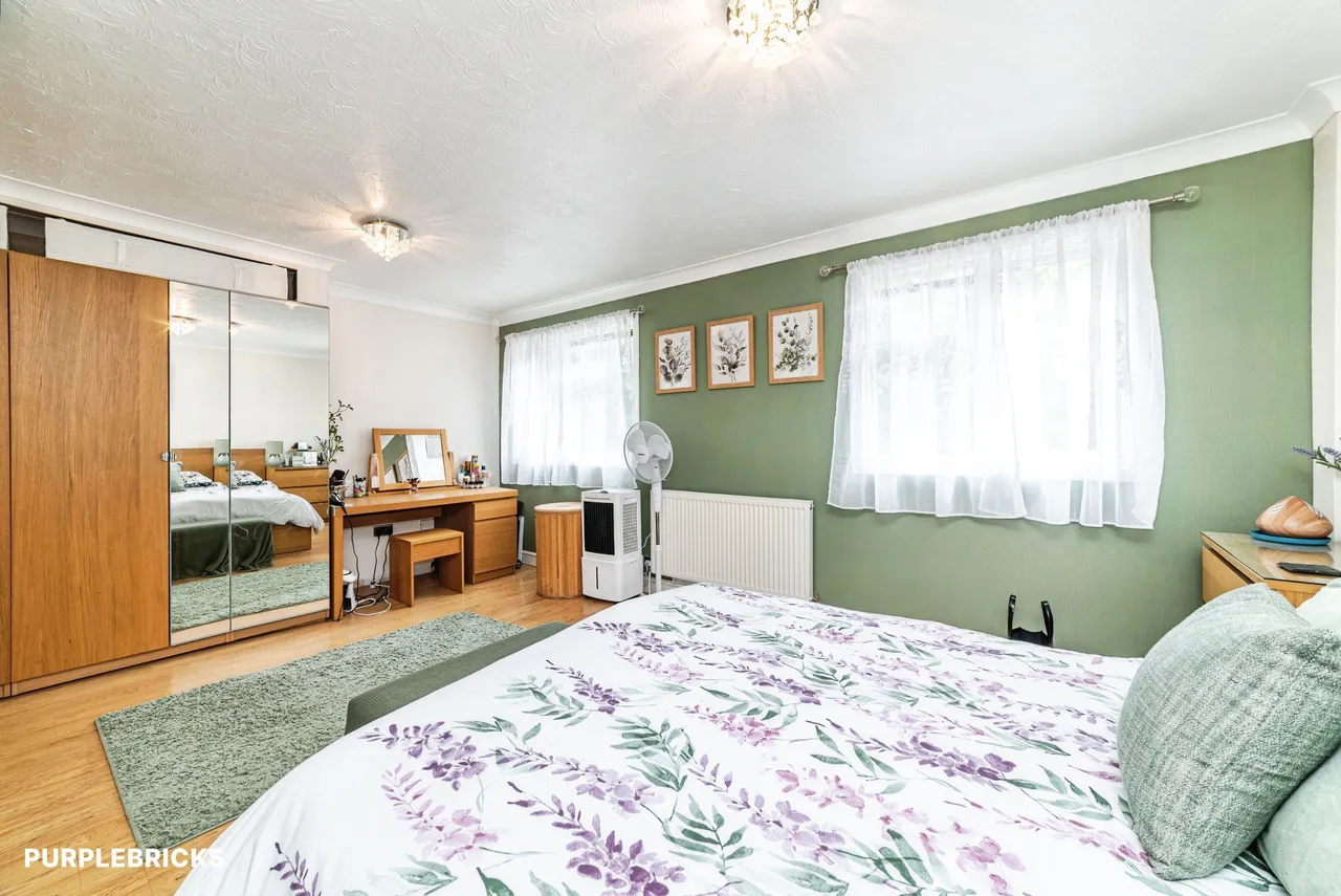 Schubert Road, Basingstoke, RG22, photo 15