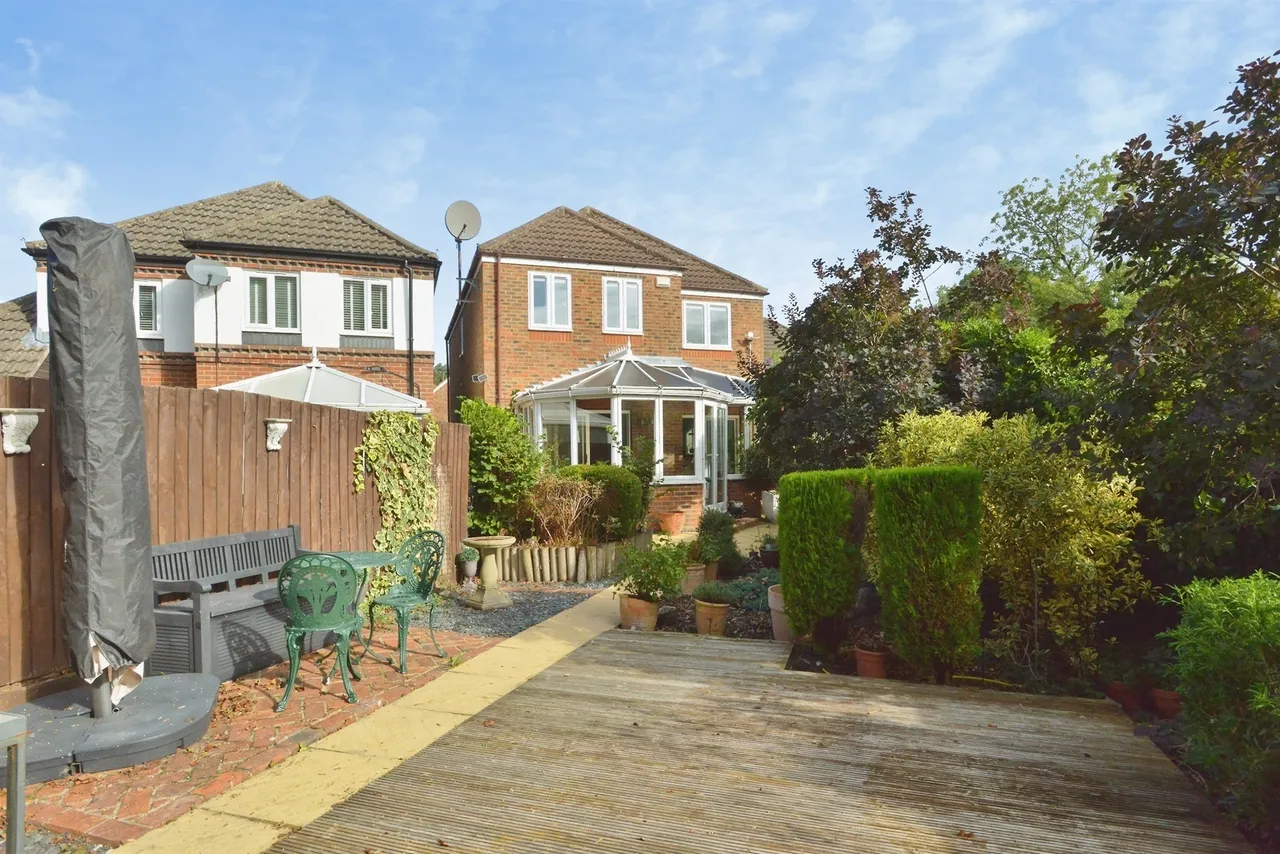 Taverner Close, Old Farm Park, MK7, photo 15