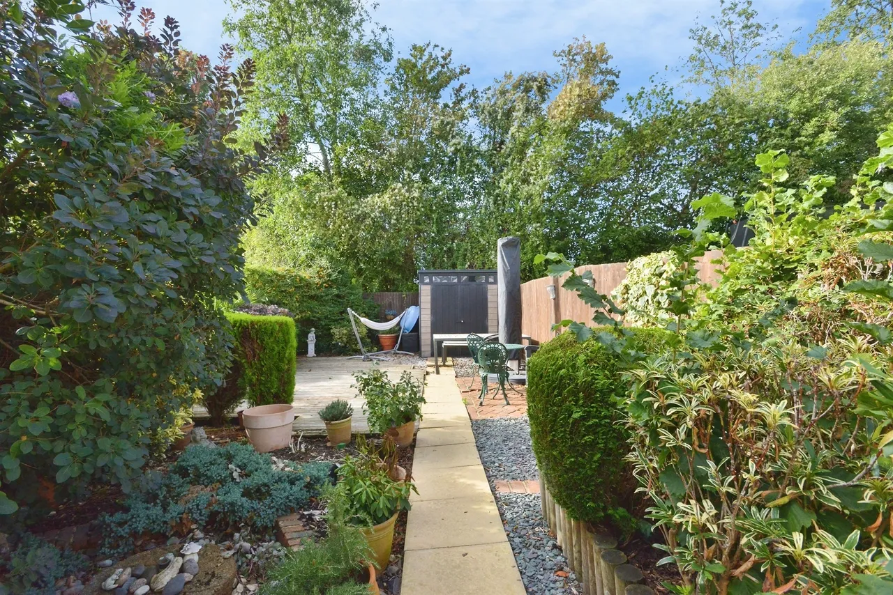 Taverner Close, Old Farm Park, MK7, photo 16