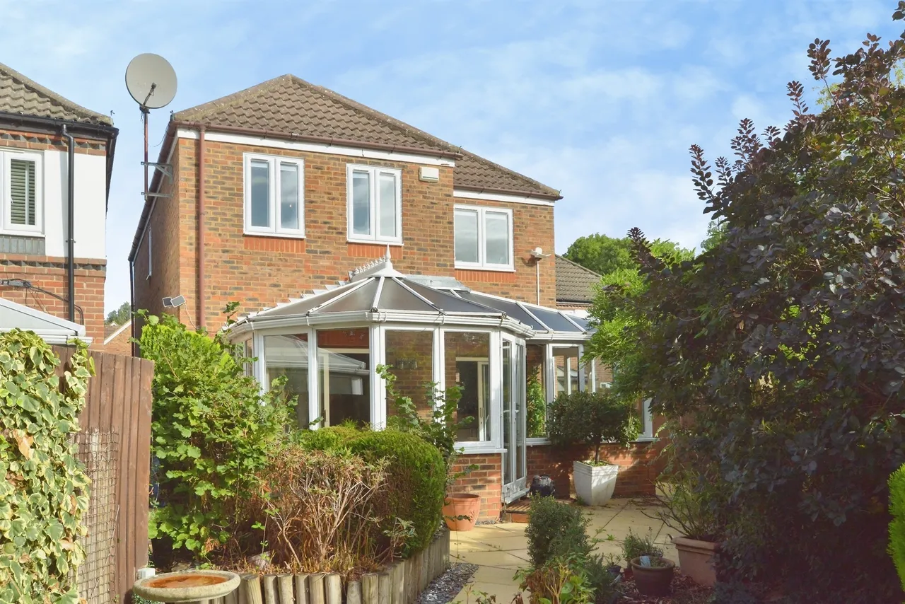 Taverner Close, Old Farm Park, MK7, photo 19