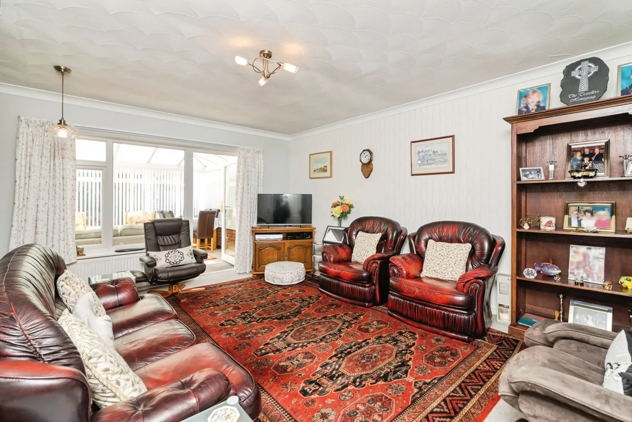 Dorothy Hodgkin Court, Beccles, NR34, photo 6