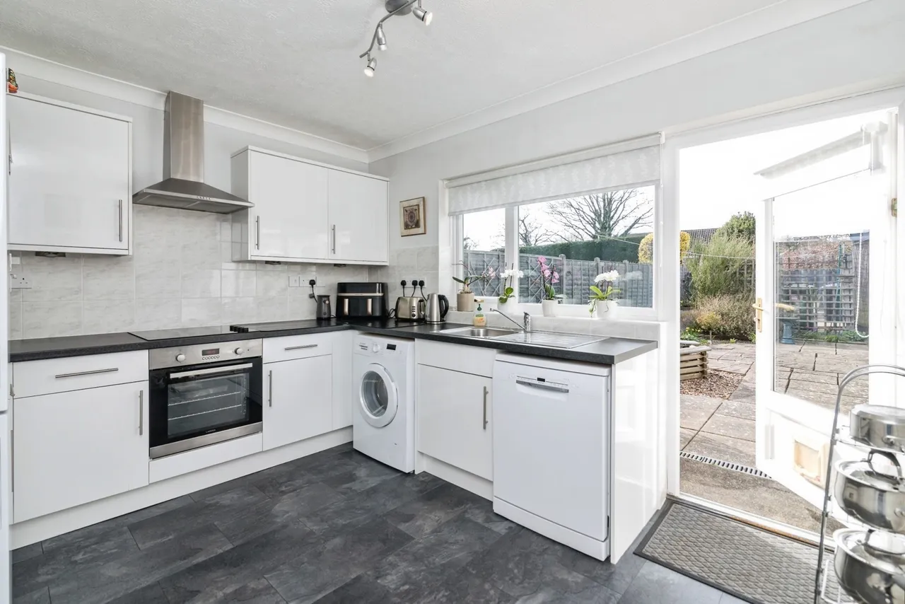 Dorothy Hodgkin Court, Beccles, NR34, photo 3
