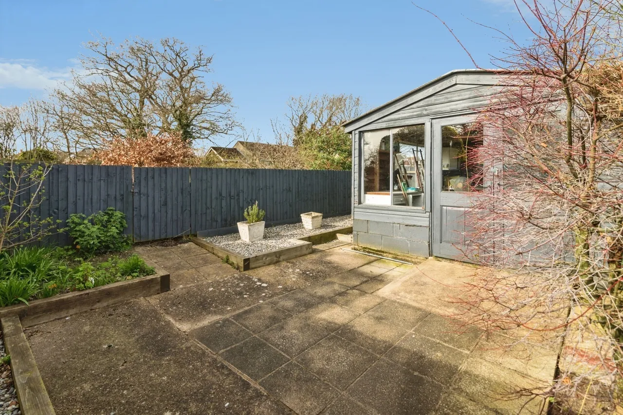 Dorothy Hodgkin Court, Beccles, NR34, photo 20