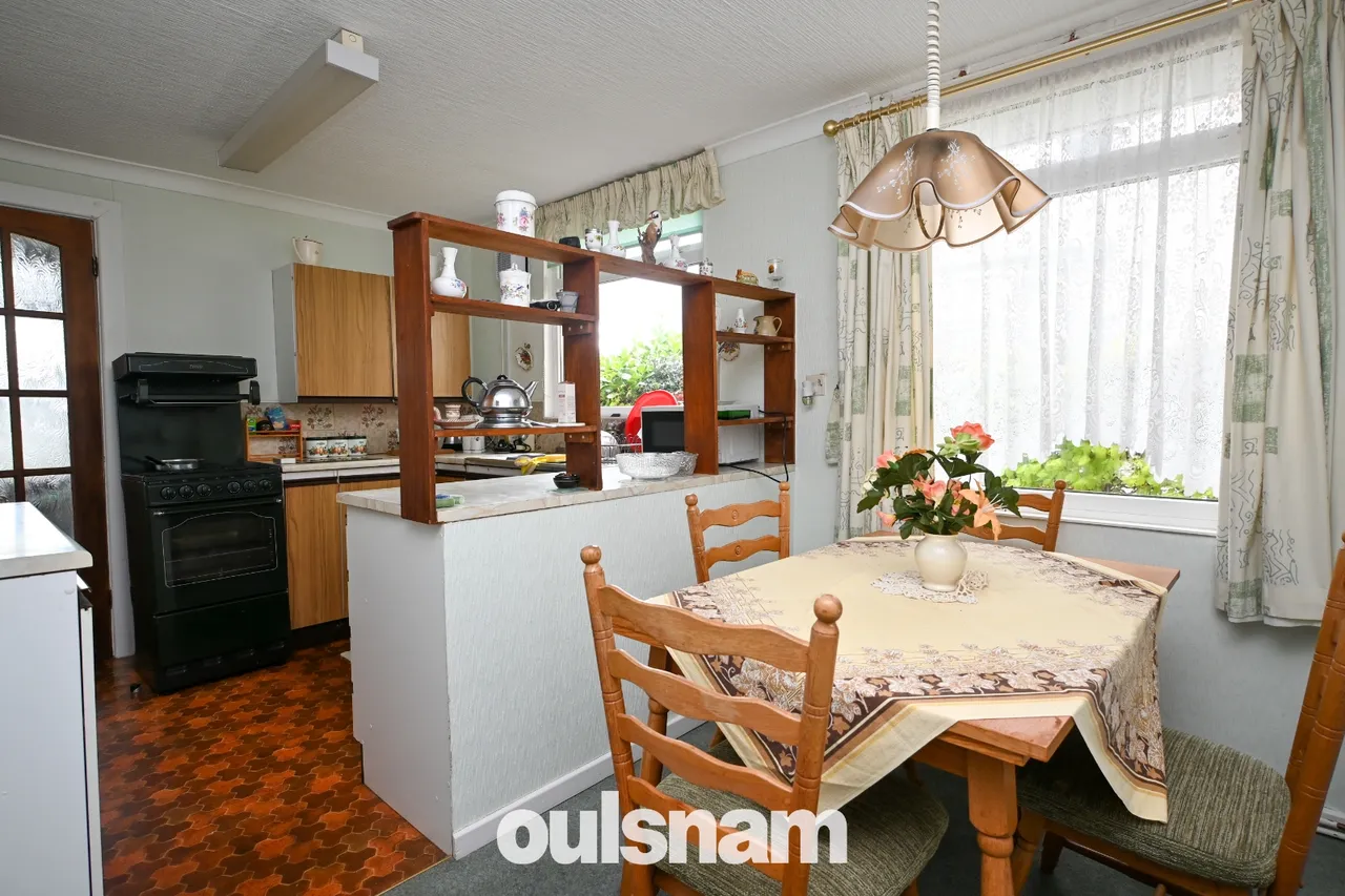 Hawkesley Drive, Northfield, Birmingham, B31 4EY, photo 5