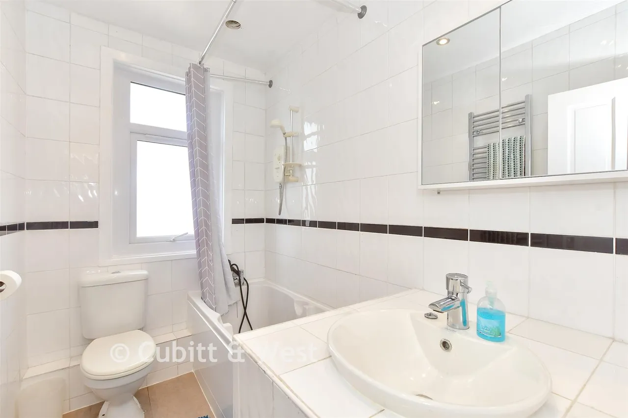 Kensington Road, Portsmouth, PO2, photo 10