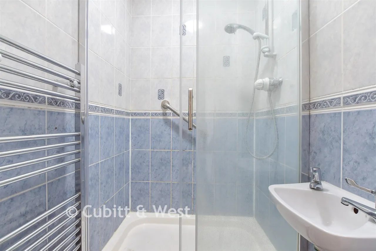 Kensington Road, Portsmouth, PO2, photo 7
