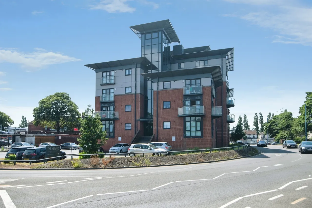 Walsall Road, West Bromwich, photo 12