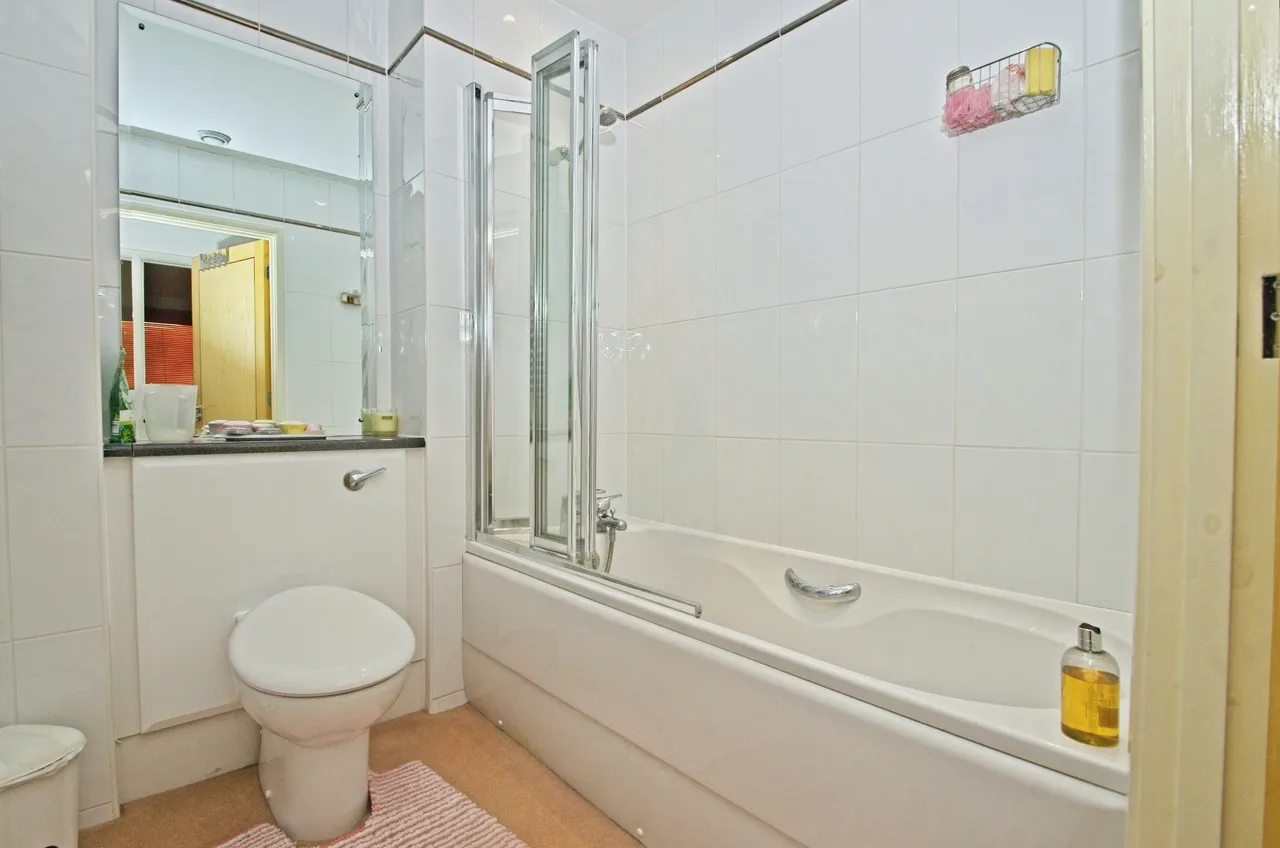 Havannah Street, Cardiff, CF10, photo 7