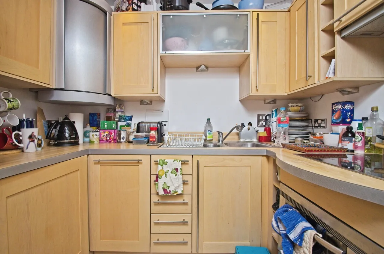 Havannah Street, Cardiff, CF10, photo 5