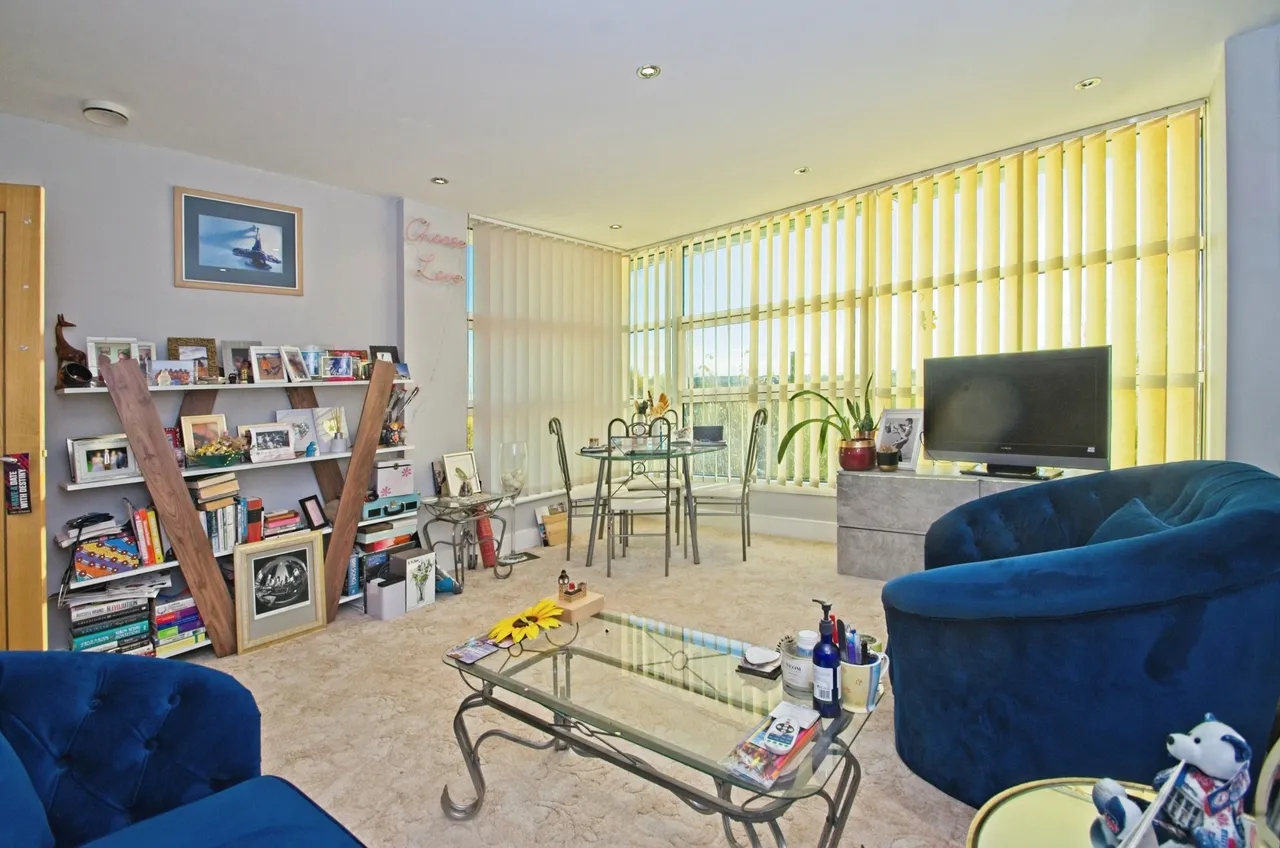 Havannah Street, Cardiff, CF10, photo 6