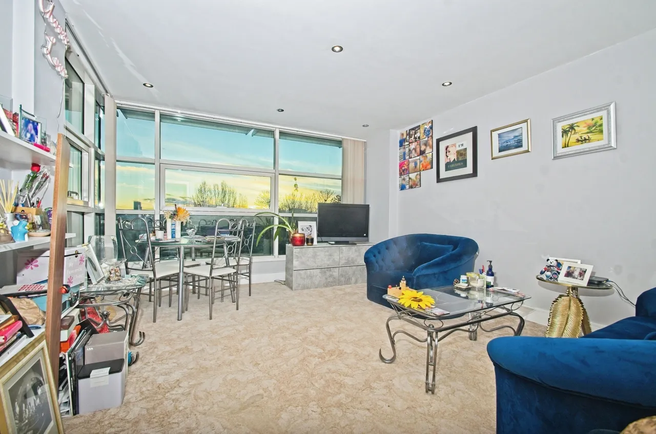 Havannah Street, Cardiff, CF10, photo 8