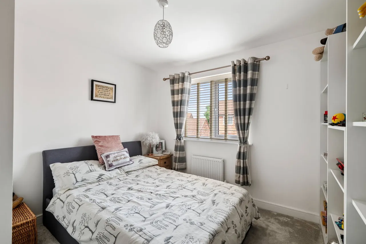 Field Avenue, Saxilby, LN1, photo 14