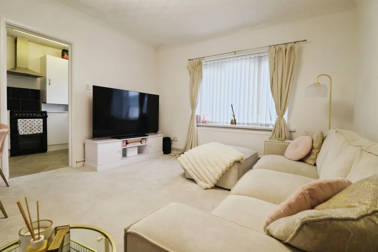 Lombard Street, Barry, CF62, photo 22