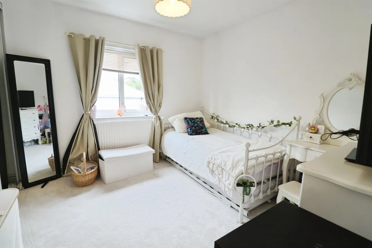 Lombard Street, Barry, CF62, photo 6