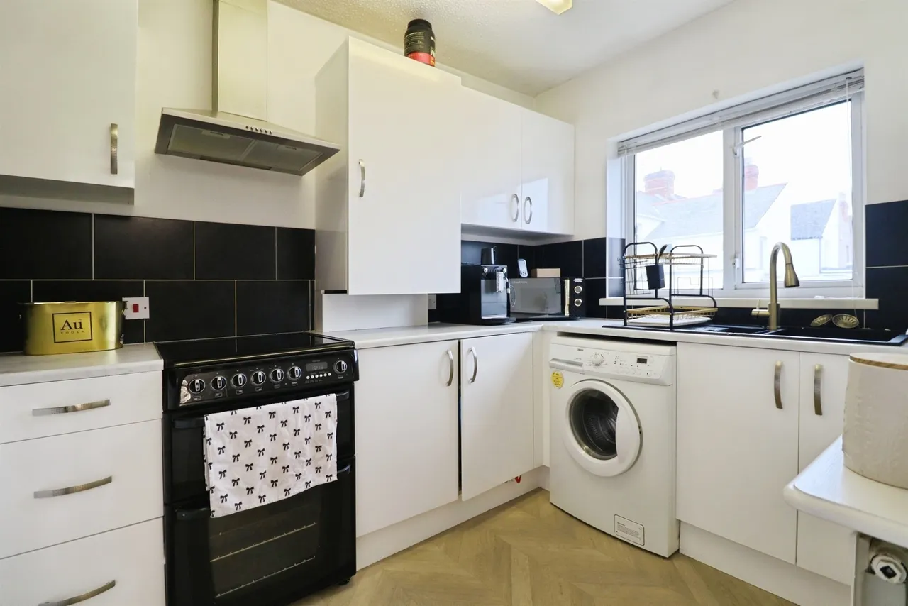 Lombard Street, Barry, CF62, photo 18