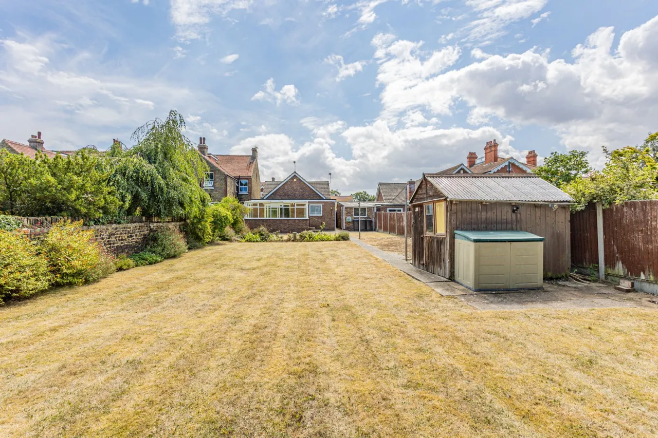 Epple Bay Road, Birchington, CT7, photo 17