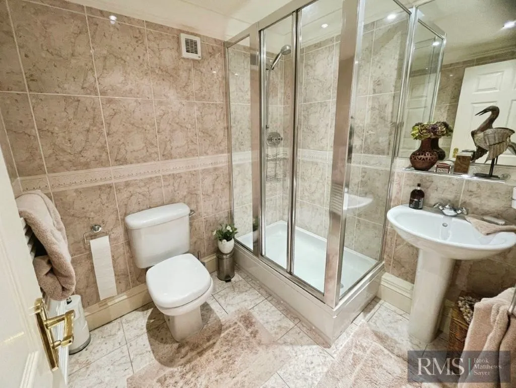 Newcastle Upon Tyne NE2 3BG, NE2, photo 14