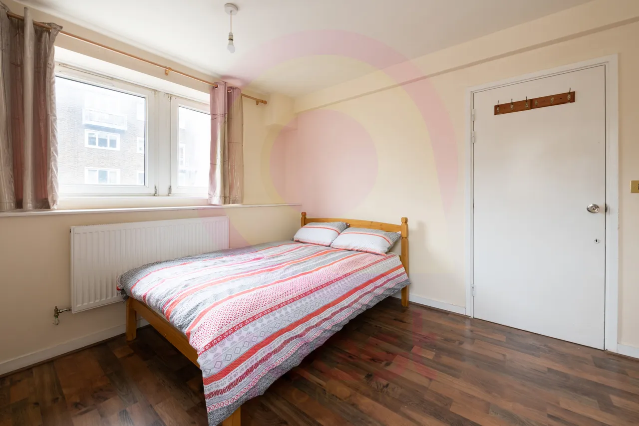 Usk Street, E2, photo 4
