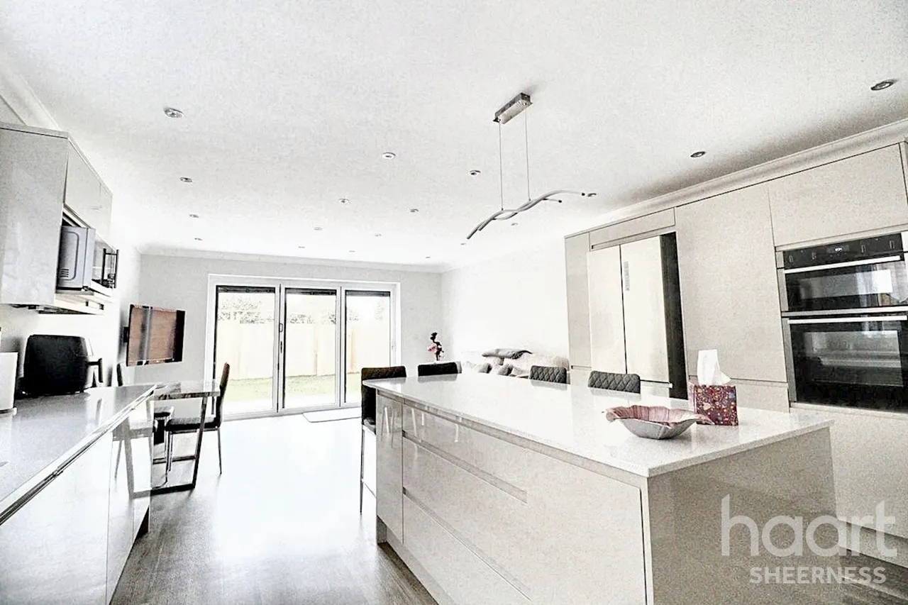 Barton Hill Drive, Minster, ME12, photo 5