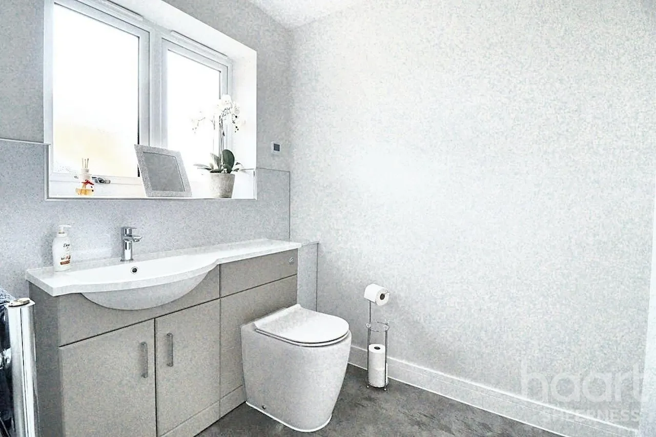 Barton Hill Drive, Minster, ME12, photo 23