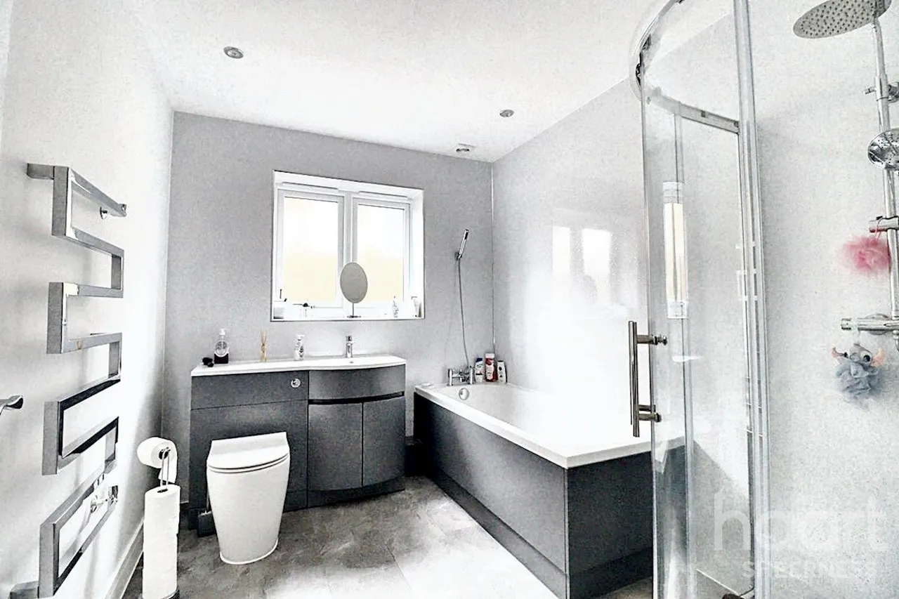 Barton Hill Drive, Minster, ME12, photo 24