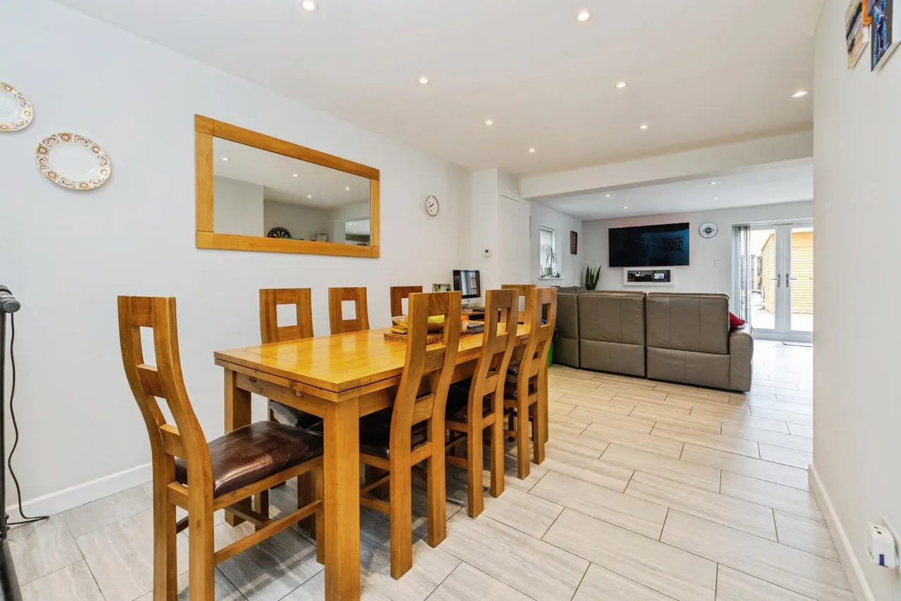 Station Road, North Hykeham, LN6, photo 4