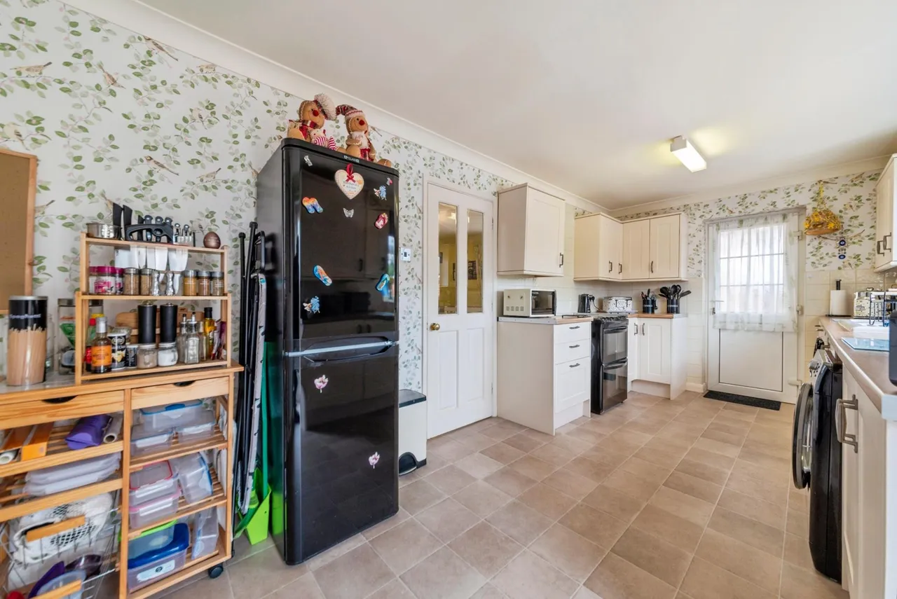 Peascliffe Drive, Grantham, NG31, photo 5