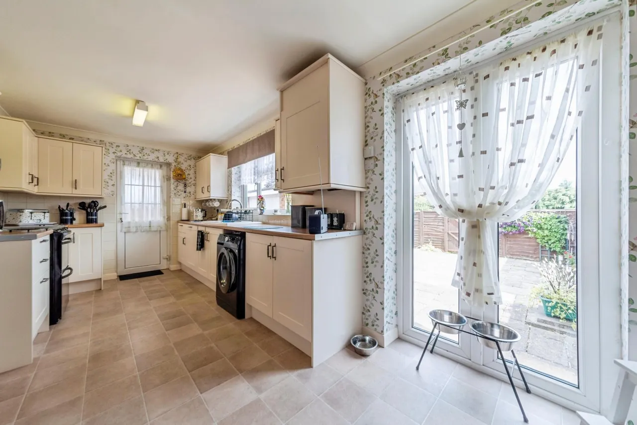 Peascliffe Drive, Grantham, NG31, photo 6